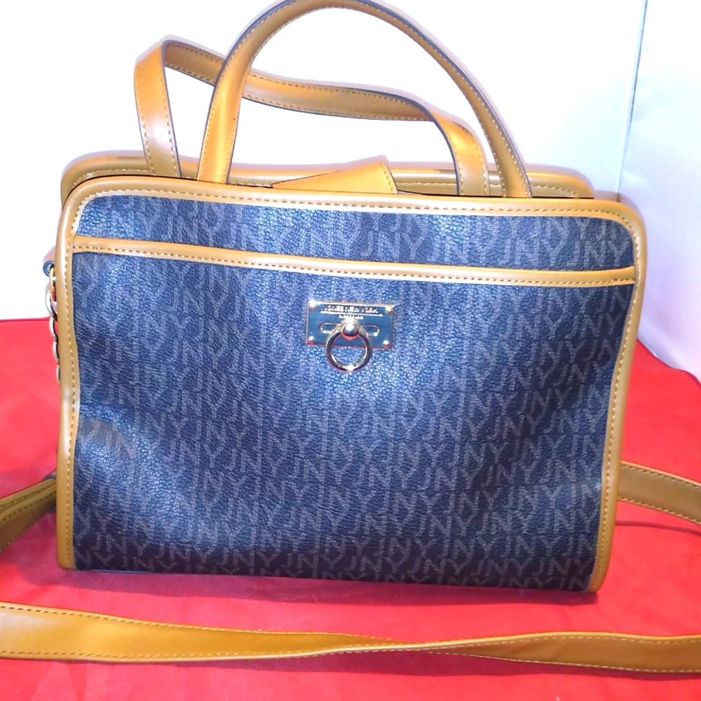 Jones New York signature